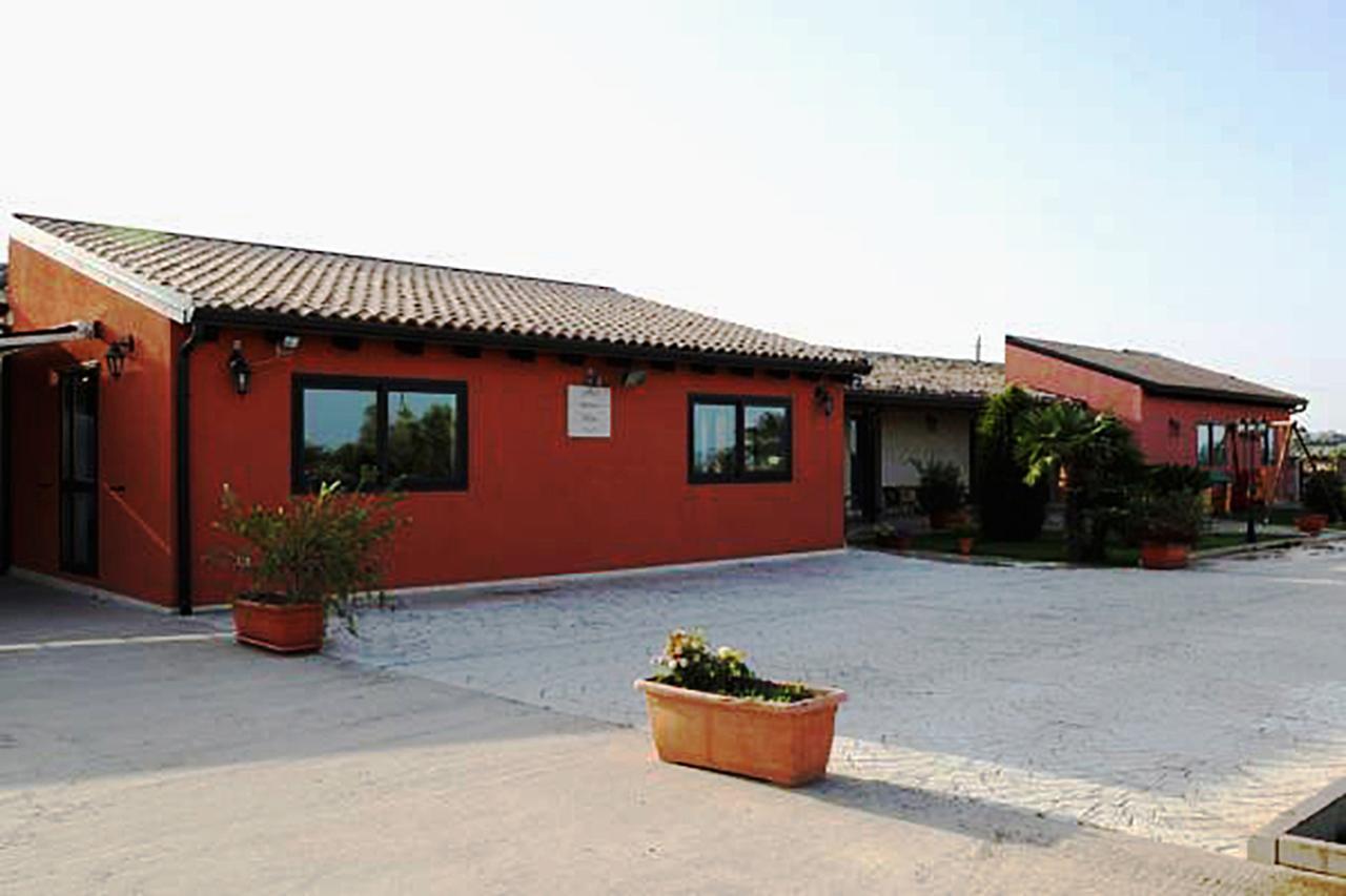 Vila Agriturismo La Badia Modica Exteriér fotografie