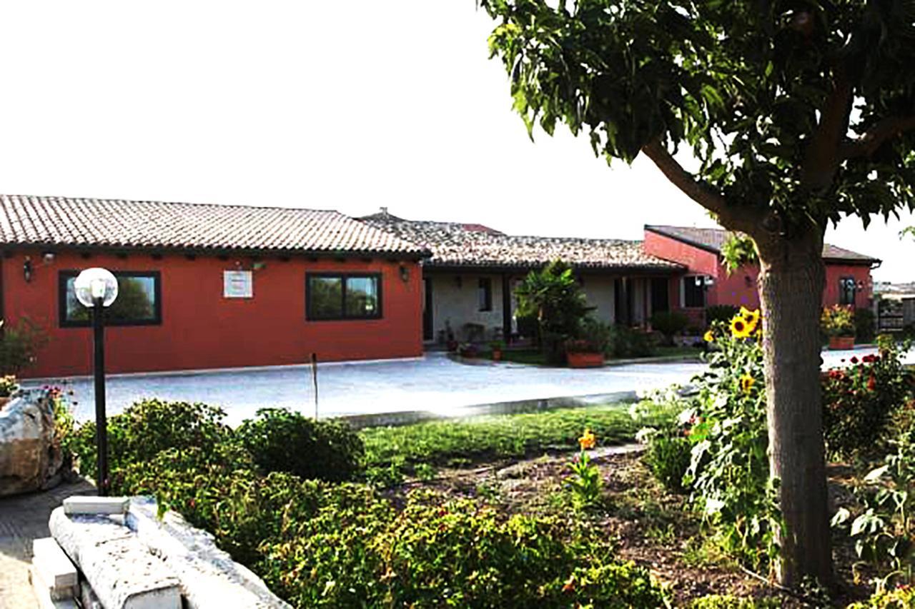 Vila Agriturismo La Badia Modica Exteriér fotografie