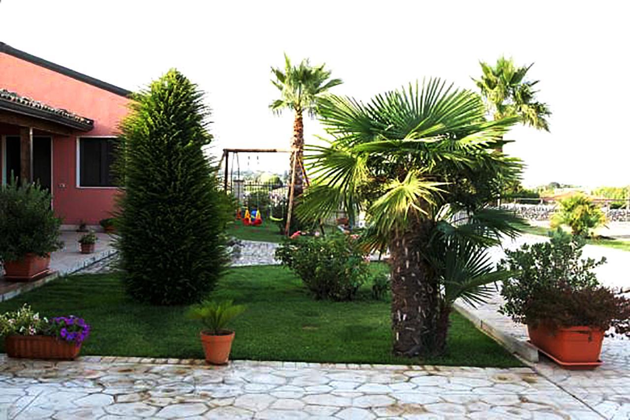 Vila Agriturismo La Badia Modica Exteriér fotografie