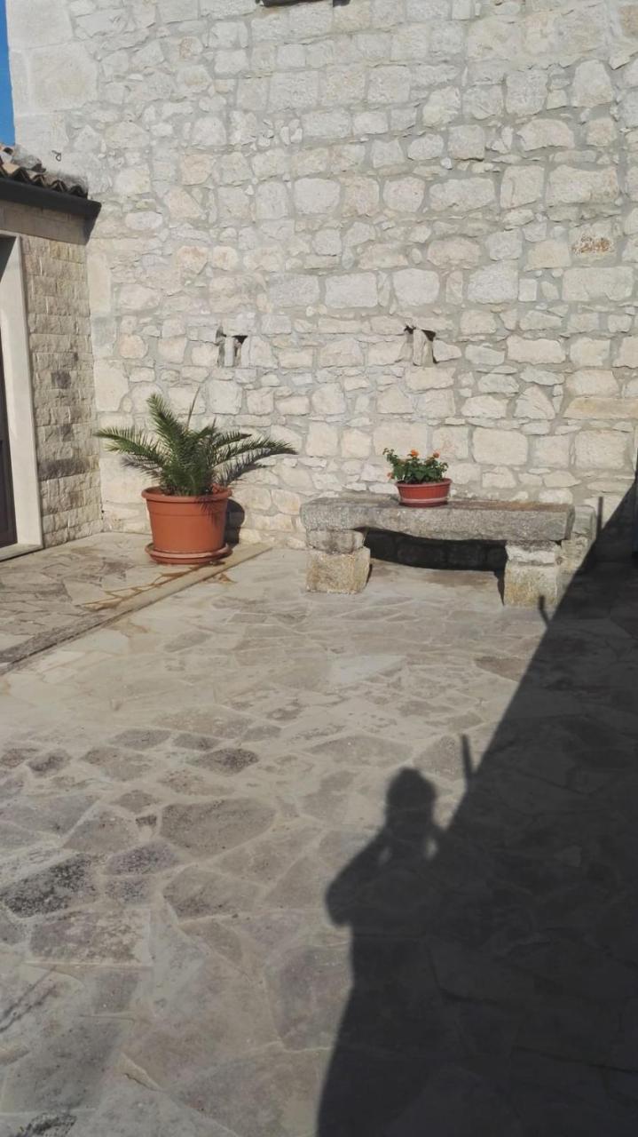 Vila Agriturismo La Badia Modica Exteriér fotografie